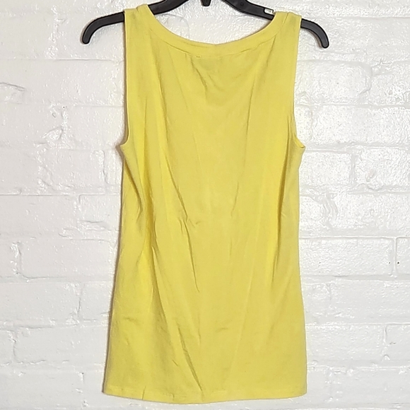 Express Yellow V-Neck Sleeveless Top - Picture 5 of 5